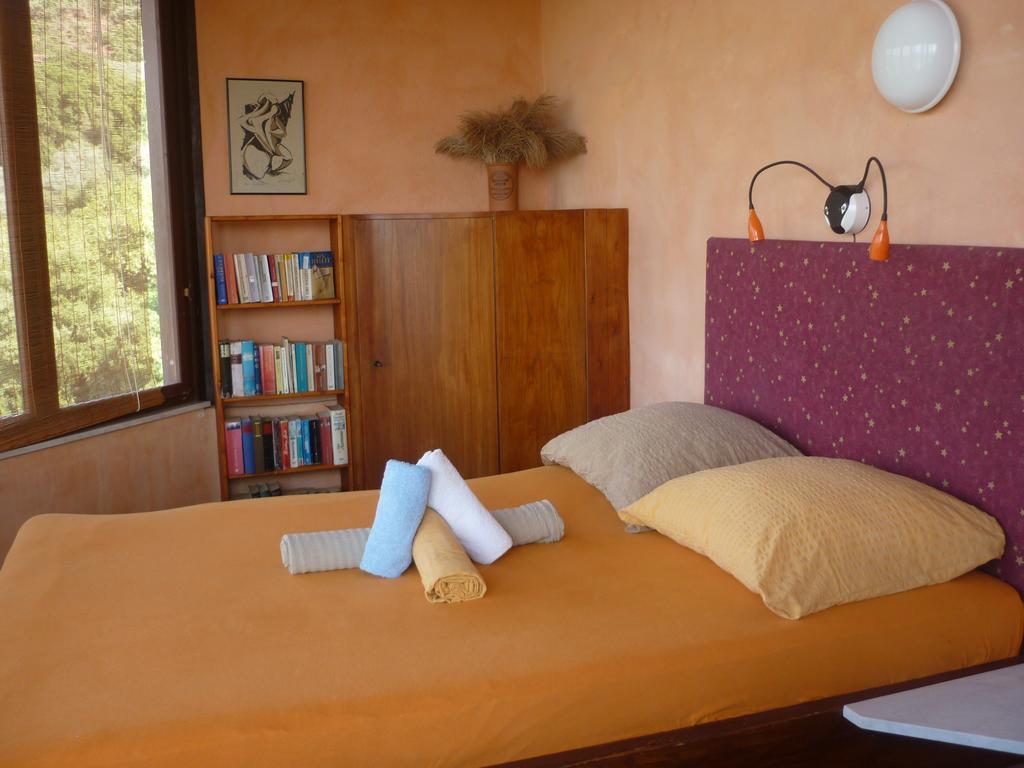 The Place By The Sun Milina Exterior photo